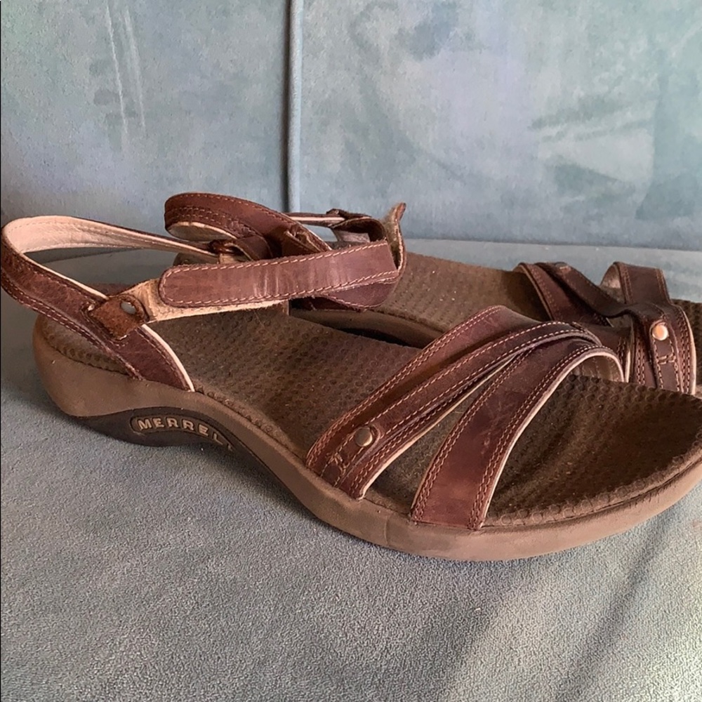 Merrell Size 10 leather sandals